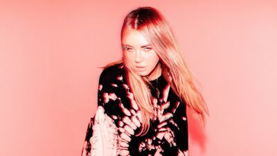 Alison Wonderland（アリソン・ワンダーランド）、ニュー・アルバム『Loner』をリリース。「Something Real」のMVも配信