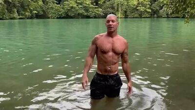 世界初！ 微生物で二酸化炭素と水に分解される "生分解性" ウォーターボトル「Cove」にKygo（カイゴ）、Diplo（ディプロ）らトップアーティストたちが投資！