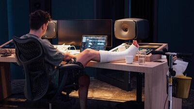 Martin Garrix（マーティン・ギャリックス）の怪我が快方に向かう中、多くの新曲がリリース目前！？