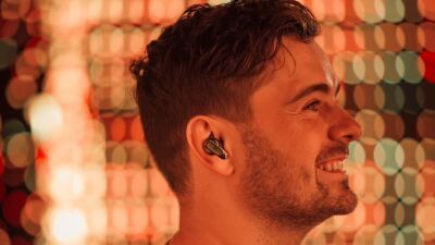 Martin Garrix (マーティン・ギャリックス)、キャリア史上最大となるヘッドライナー公演を英ロンドン・ガナーズベリー・パークで開催