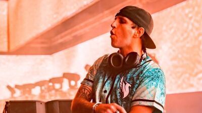 ILLENIUM（イレニアム）、Taylor Swift（テイラー・スウィフト）がリリースした超話題曲 "Anti-Hero" のリミックスをリリース！