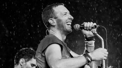イギリスのロックバンド Coldplay (コールドプレイ) のボーカリスト、クリス・マーティンが音楽制作についての引退時期を公言