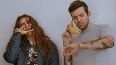 Dillon Francis、新曲「Hello There」公開＆パイナップルと中年男性のシュールなリリックビデオも