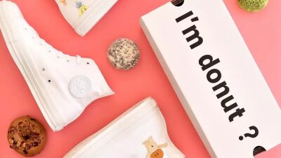人気生ドーナツ専門店『I’m donut？』と『CONVERSE (コンバース) 』のスペシャルカスタマイズが登場、2025年7月18日 (金) から期間限定で販売