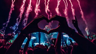 【Tomorrowland 2021】最後まで粘ってくれたTML、残念ながら2年連続となる開催キャンセルが公式に決定……ということで、今年もVRフェスでTMLをサポートしよう！