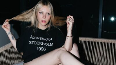 Alison Wonderland (アリソン・ワンダーランド) 、自身のアパレル・ブランド、レーベルに続きフェスティバル向けコスメ・ブランド「Fuck Me UP Beauty」を近日ローンチ決定