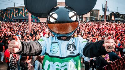 deadmau5 (デッドマウス) 主宰レーベル mau5trap (マウストラップ) が新人発掘コンピ「We Are Friends Vol. 13」のデモ音源受付開始、7月末締切