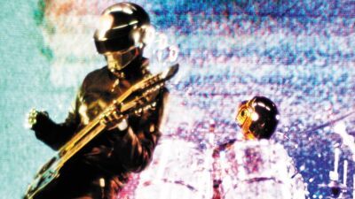 Daft Punk (ダフト・パンク) 、解散から5周年を迎えた節目にあわせて名曲 "Human After All" のオフィシャル・ミュージックビデオを公開