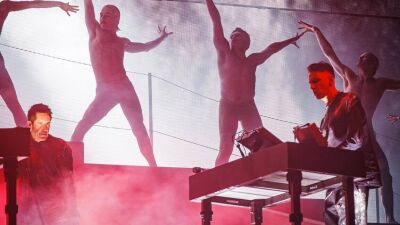 ナイン・インチ・ネイルズとボーイズ・ノイズの新ユニットNine Inch Noize (ナイン・インチ・ノイズ) が「Coachella 2026」でライブ初披露