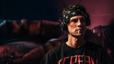 【訃報】DJ/Producer の i_o（アイオー）が11月23日に死去、本人のアカウントとレーベル「mau5trap」が報告