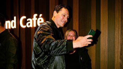 Tiësto (ティエスト) 、オランダのサッカーチーム「NACブレダ」の2025/26シーズンのアウェイユニフォームを共同制作