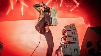 エクスペリメンタル・ヒップホップの先駆者Death Grips (デス・グリップス) 、公式に解散を発表？ しかしバンドが気まぐれ過ぎて今後については予測不能…