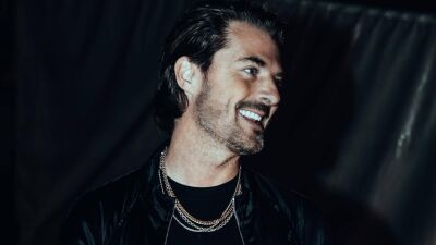 SHMのメンバーAxwell (アックスウェル) 、待望の未発表ID "Whatever Turns You On" のティーザーを公開、リリース間近か？
