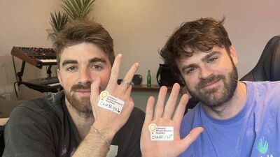 The Chainsmokers (ザ・チェインスモーカーズ) 、Illenium (イレニアム) との未発表コラボ曲「See You Again」を発表「曲を聴いて元カノにメールすんなよ！」