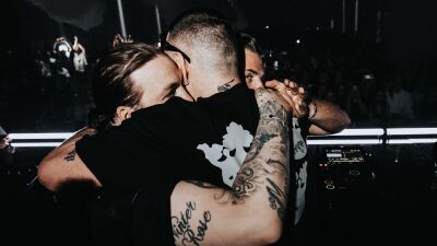 Swedish House Mafia (スウェディッシュ・ハウス・マフィア)、米・NY「アーサー・アッシュ・スタジアム」でダンス/エレクトロニックアーティストとして初のヘッドライナーに