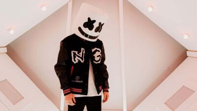 Marshmello（マシュメロ）、アメリカ・ロサンゼルスに所有する超豪邸を790万ドル（約10億6,000万円）で売却中