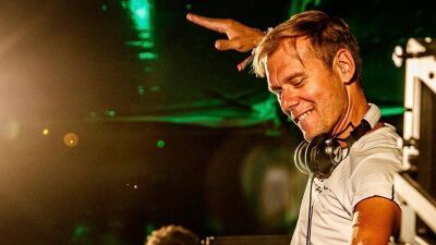 Armin van Buuren（アーミン・ヴァン・ビューレン）と Gareth Emery（ギャレス・エメリー）が Owl City とタッグを組んだ待望のコラボトラックがリリース！