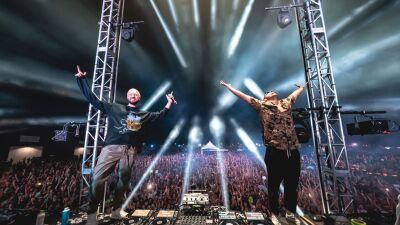 【動画アリ】Chris Lake（クリス・レイク）、米・アリゾナ開催の「Fisher x Chris Lake – Under Construction」にてGrimes（グライムス）との新曲を初披露