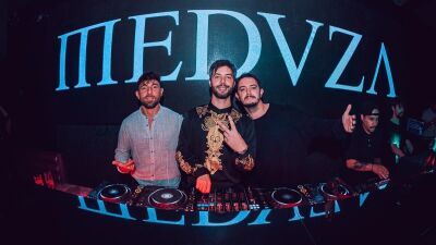 イタリア出身トリオMEDUZA（メデューサ）、最新章とも言える『ODIZZEA』をコンセプトに掲げたライブ・ショーを4月29日からスタート！