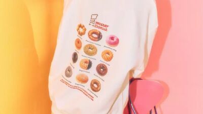 LEPSIM (レプシィム) とミスタードーナツがコラボ、人気ドーナツのイラストをモチーフにしたアパレル等を販売、2026年1月9日 (金) 〜