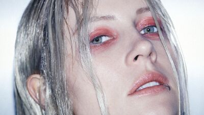 Charlotte de Witte (シャーロット・デ・ウィッテ) 、間もなくアムステルダムにて開催されるADEの『KNTXT』のパーティーで自身が愛するタコス、テキーラとテクノを提供
