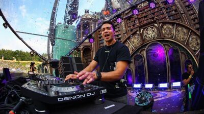 【Tomorrowland 2019】Laidback Luke（レイドバック・ルーク）が老人に変装してサプライズDJ！