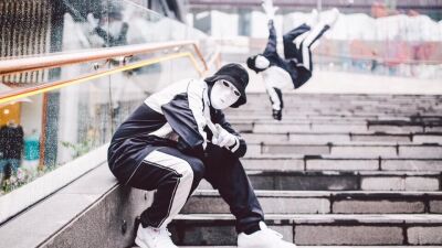 アメリカの人気ダンサー集団  JABBAWOCKEEZ が大阪で披露したフリースタイルダンスがヤバい！