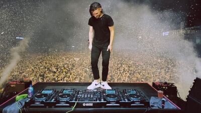 Skrillex、SNSで現在アルバムを仕上げていると明かす。リリースは来年か!?
