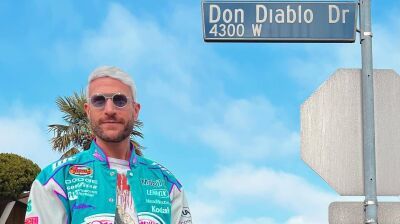 ファンなら将来住みたい!! ドン様、アメリカ・ロサンゼルスに自身の名を冠した道「Don Diablo Dr (ドン・ディアブロ・ドライブ) 」をゲット……!?!?
