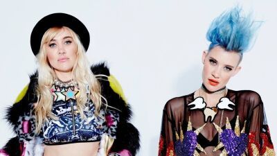 NERVO（ナーヴォ）、「Women's History Month（女性史月間）」を祝うため、野心的で影響力のある女子高校生一名に3,000ドルの「"革命" 奨学金」の提供を発表