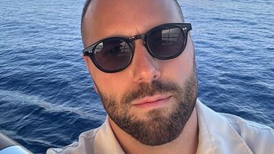 Swedish House MafiaのメンバーSebastian Ingrosso (セバスチャン・イングロッソ) 、自身のSNSで禁酒1年を祝す