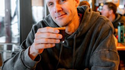 【ULTRA JAPAN チケット絶賛販売中】RESISTANCEステージに出演するAdam Beyer (アダム・ベイヤー) 、Armin van Buurenとのコラボ曲をリリース！