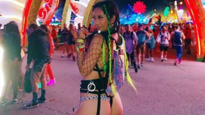 【EDC Las Vegas】写真で見る!! 本場アメリカのフェスコーデ特集!! 現場レポート動画アリ!! 