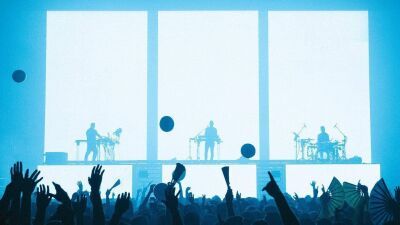 RÜFÜS DU SOL（ルーファス・デュ・ソル）、米・LAで開催されたツアー「Surrender tour」終了後に解散の噂が拡散 → 本人らは否定