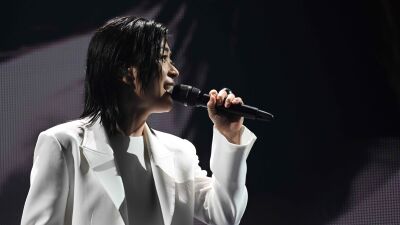 宇多田ヒカル、6年ぶりのツアーとなる『HIKARU UTADA SCIENCE FICTION TOUR 2024』が超満員の横浜Kアリーナにて閉幕