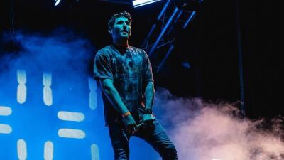 deadmau5 (デッドマウス) の名曲の1つ "Ghosts ‘n’ Stuff" をJAUZ (ジョーズ) がドラマチックにリミックス、公式リリース！