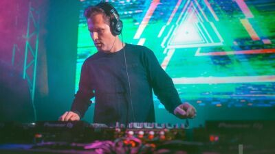 【KASKADE】が未リリースの音源をフリーダウンロードで公開！