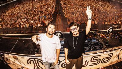 今夏のUshuaïa Ibizaでは毎週水曜に「Tomorrowland presents: ディミトリ・ベガス＆ライク・マイク」開催！その他多くのビッグアーティスト出演