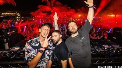Skrillex (スクリレックス) とBoys Noize (ボーイズ・ノイズ) によるデュオDog Blood (ドッグ・ブラッド) 、1月6日開催の船上フェスにてステージに復帰