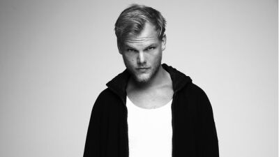 先週リリースされた Avicii（アヴィーチー）のシングル「Tough Love」のミュージックビデオが公開！
