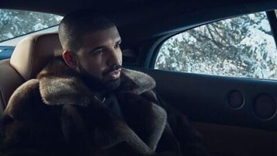 Drakeの新MV「Sneakin’ (feat.21 Savage)」が不気味にカッコイイ！