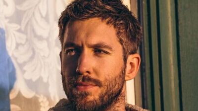 Calvin Harris が 自身のInstagram にコメントしたファンに「EDMの定義」について物申す!!