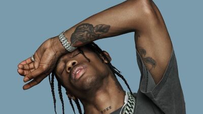 Travis Scott (トラビス・スコット) 主催「Astroworld Festival」で発生した10人の死亡事故の訴訟が和解、2400件の負傷訴訟と民事訴訟は未だ続行中