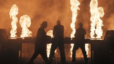 Swedish House Mafia (スウィディッシュ・ハウス・マフィア) 、サッカー・ワールドカップをテーマにしたアパレルコレクションを発表