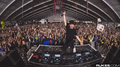 昨日1月15日はSkrillexの誕生日！DJたちが彼の誕生日を祝う投稿をSNSにアップ