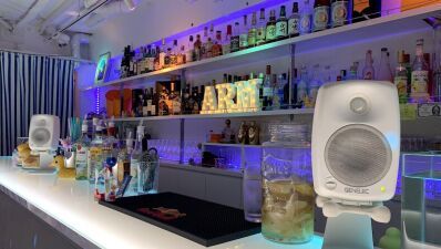 【GENELECが聴けるMusic Bar】会話の邪魔にならない最高の音！ DJ Bar「Cafe del A.R.M」