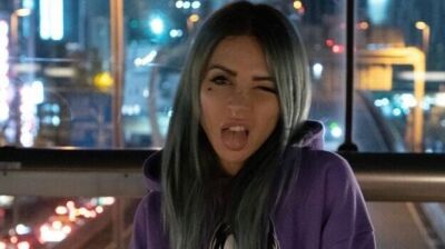 Alison Wonderland（アリソン・ワンダーランド）、米・ロサンゼルスのアイコニックなビル屋上でLAの街並みを背景にAlisonが熱唱する "Bad Thing" ライブバージョン動画を公開
