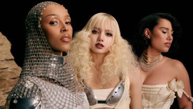  LISA (リサ) × Doja Cat (ドージャ・キャット) × RAYE (レイ)  が楽曲 "Born Again" をリリース、夢のタッグを組んだ3人全員出演のMVも解禁！