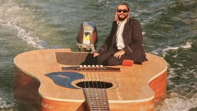 激レア？ おもしろ貴公子Salvatore Ganacci（サルバトーレ・ガナッチ）、8月にリリースしたトラック「FIGHT DIRTY（汚く戦え）」のアニメキャラデザインの公式グッズを販売開始！
