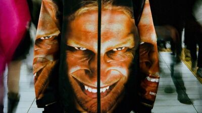 ストリートブランド『Supreme (シュプリーム) 』、Aphex Twin (エイフェックス・ツイン) のジャケット等のコラボコレクションを追加発表